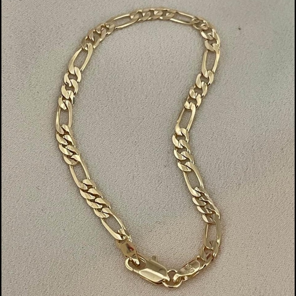 18k Gold Filled Figaro Bracelet - Picture 3 of 8
